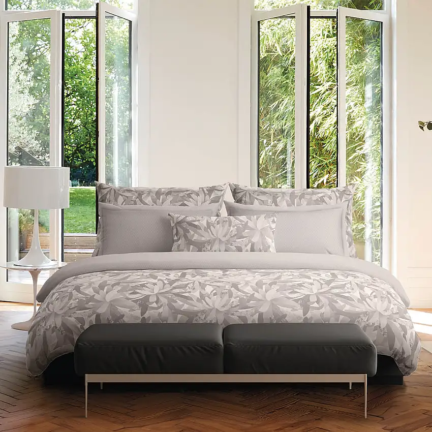 1591342-1343-1344_3-1