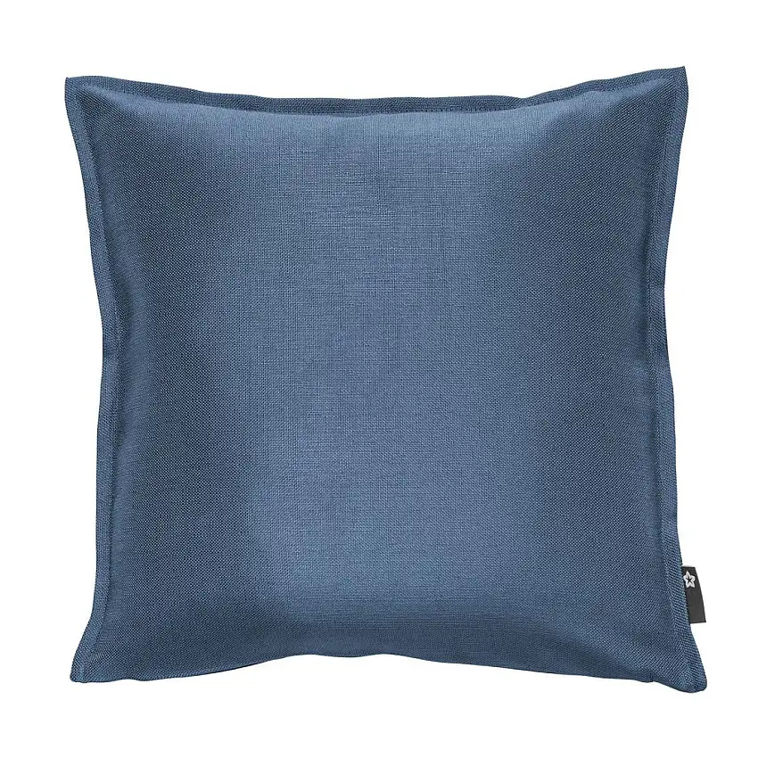 300320_zoom_0_2x_844f7846-12af-4d58-bdb2-b7d1548252c8-1