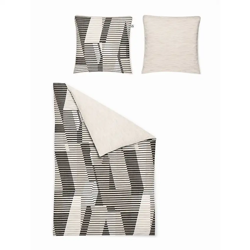 317526_zoom_0_2x_8e45b5df-8aa0-4d4f-acf5-9eec9a4a16eb-1