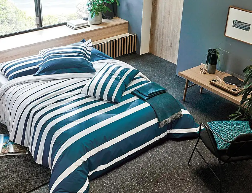 319e5bff-f5c1-4ea0-bf29-23beae149646_1200x1200-1