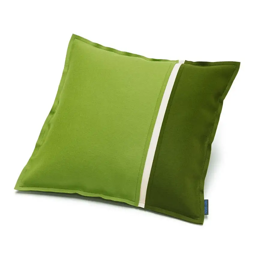 325404_zoom_0_2x_46650bbe-9773-4ac0-a83a-32881ebd82f4-1