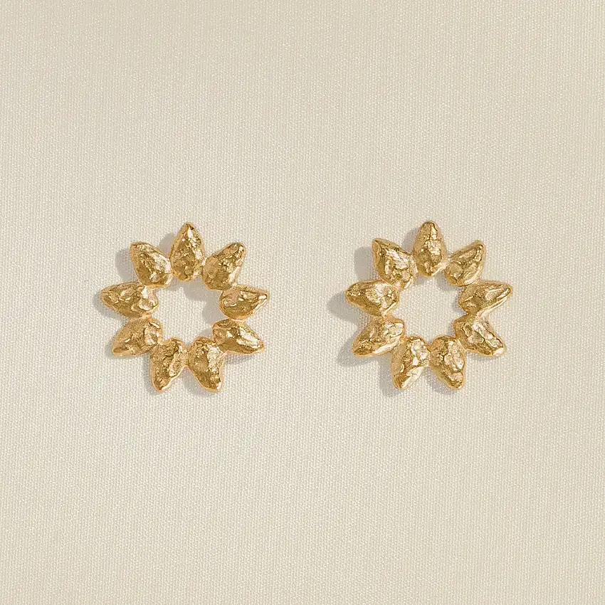 Agapee_Bouclesd_oreilles-Helia-1