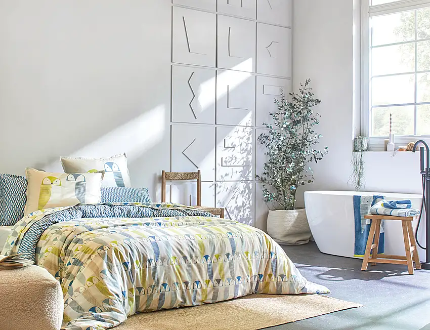 BARNIE_GLACIER_01_4cee6394-8ccb-4e7a-8da6-5aefb5d9d208_1200x1200-1