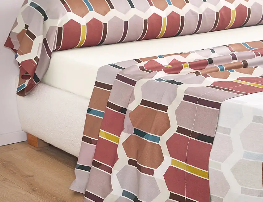 BLANC_DES_VOSGES_MOSAIC_SIENNE_DRAP_1200x1200-1