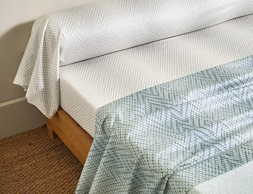 GRAVITY_BLEU_CELESTE_DRAP_1200x1200-1