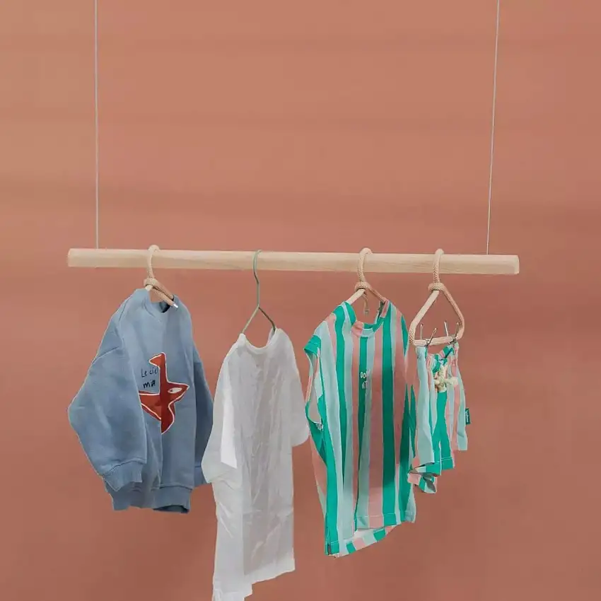 Gllu_Portantsavetements-LaBarresuspendue1-1