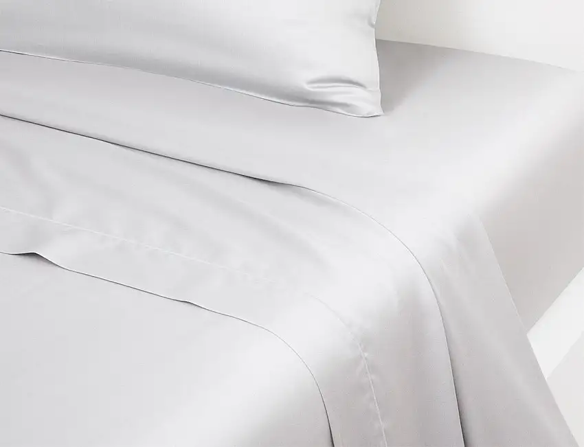 KENZO_KZ_ICONIC_Nuage_Drap_978e16ba-964e-4286-aad1-d3880c003e35_1200x1200-1