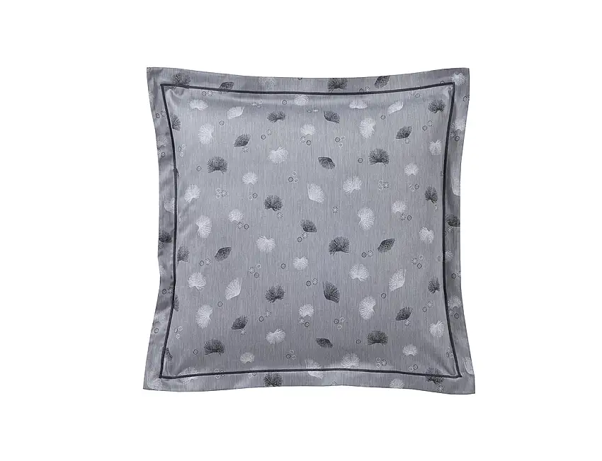 KYOTO_GRAPHITE_OREILLERCARRE_RECTO_1200x1200-1