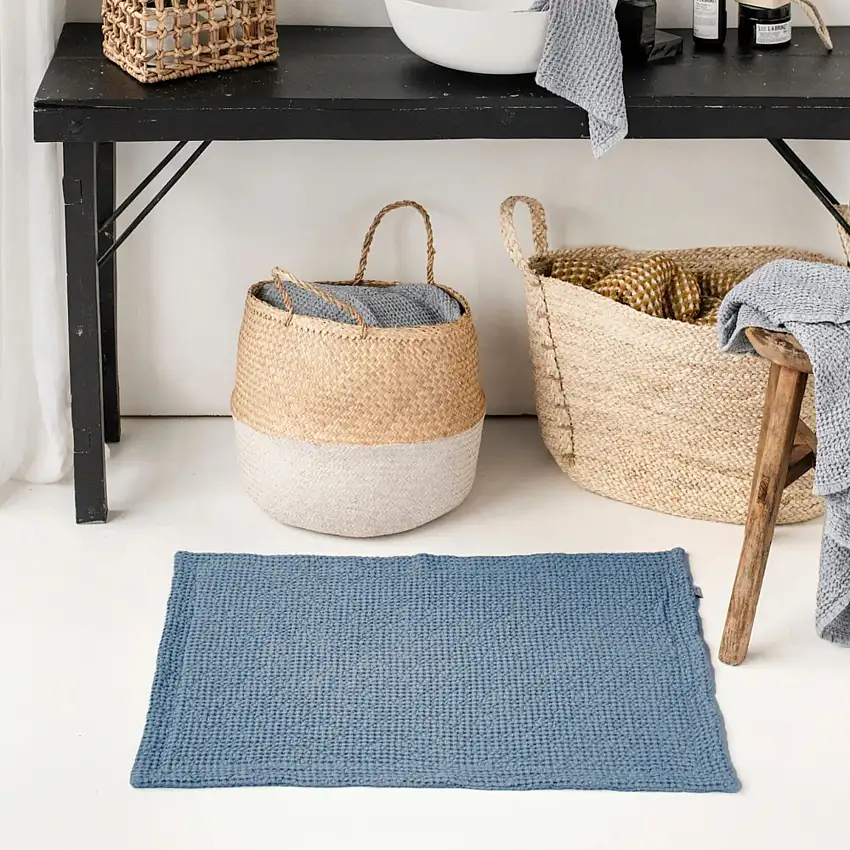 Magic_Linen_Tapis_de_bain_gaufre_-_Bleu_gris-1