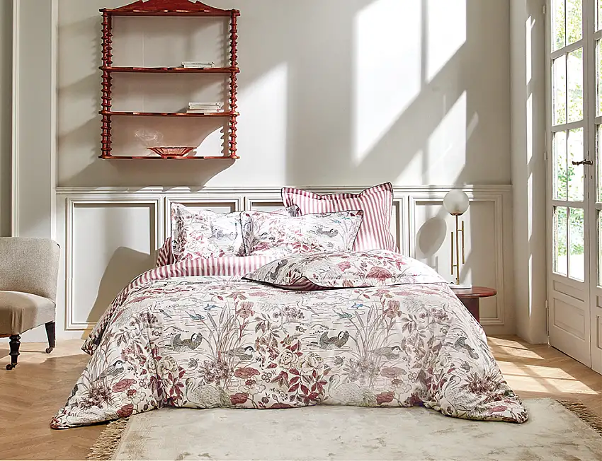 WATERGARDEN_ROSE_AMBIANCE_a1f71b97-1ea2-483b-af4b-b5648d53c0ba_1200x1200-1