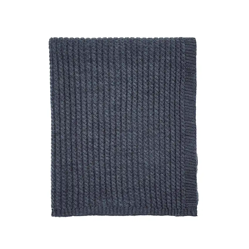 bob_miya_knitted_throw_cut_out-1