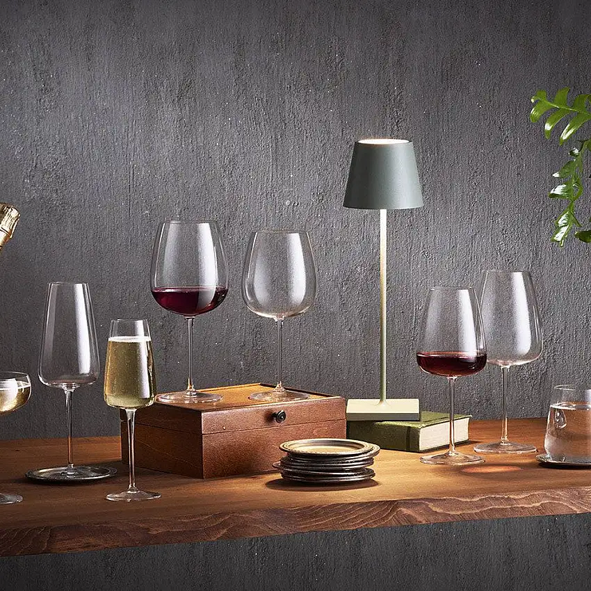 boite-de-6-verres-a-pied-45-cl-meravigli-615357-1