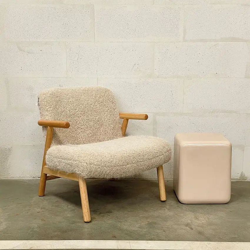 bout-de-canape-retro-beige-h40cm-1