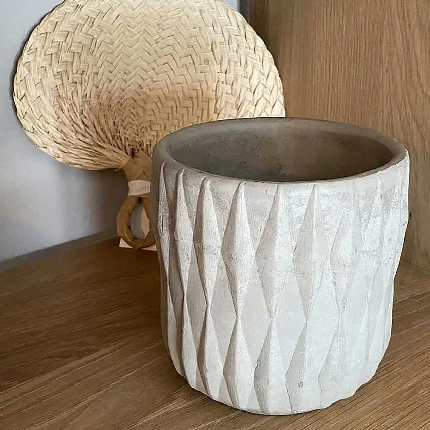 cache-pot-gris-losanges-boheme-chic-1