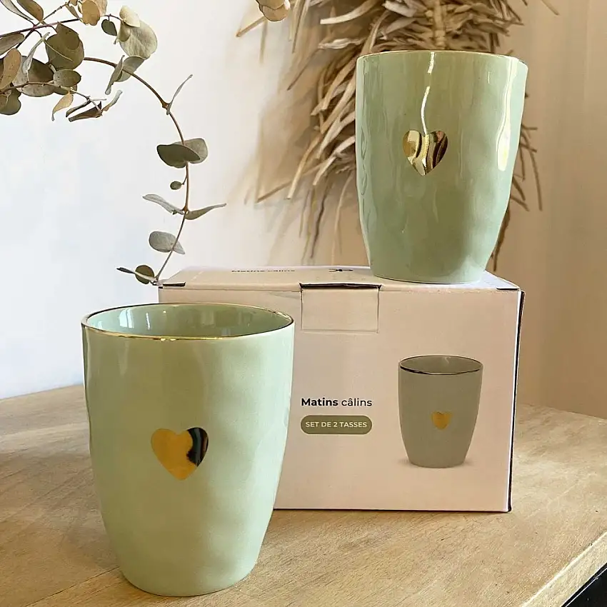 coffret-2-tasses-en-faience-vert-matcha-et-dore-1