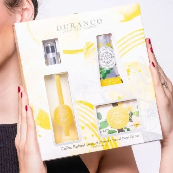 coffret-cadeau-sensuel-monoi-644037-1
