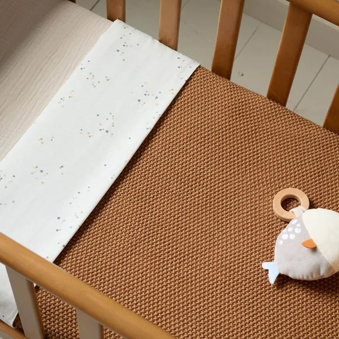 couverture-b_b_-crochet-camel-coton-biologique-80x100-petite-amelie-1