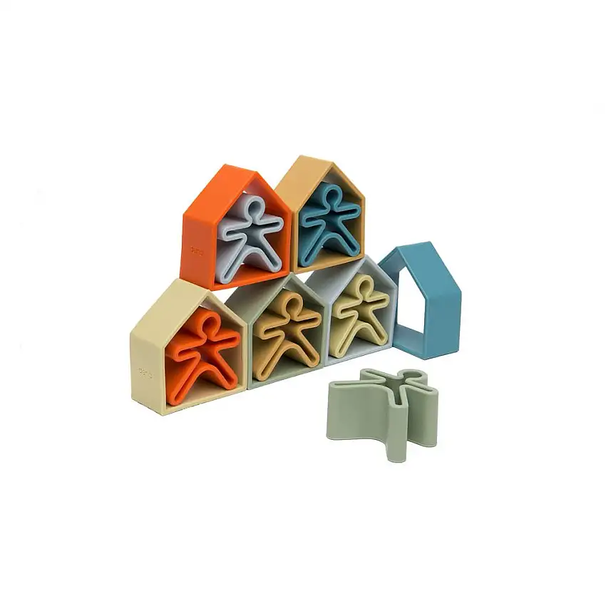 dena-6-personnages-6-maisons-nature-1