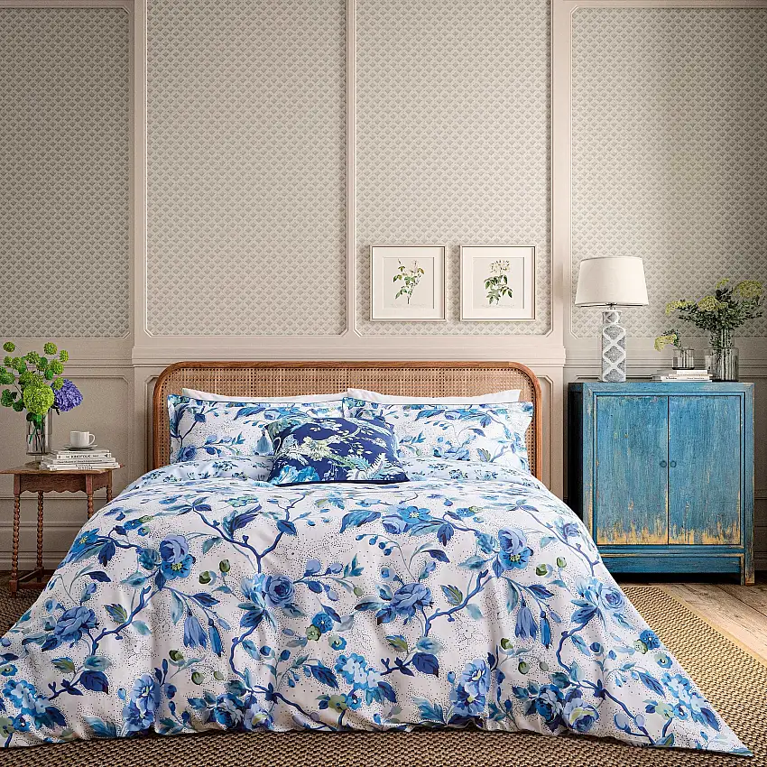 eh_craven_street_floral_woad_hr_1-1