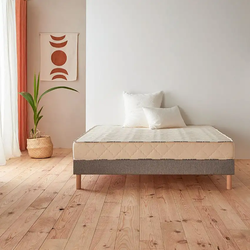 ensemble-matelas-latex-naturel-avec-son-sommier-deco-180x200-2