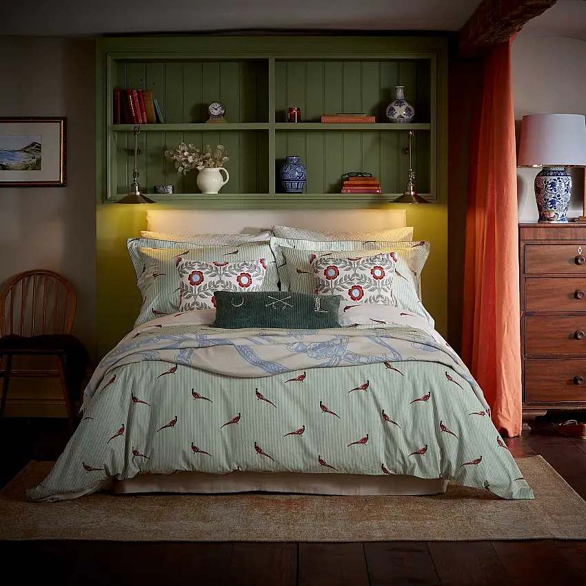 joules_the_pheasant_main_bed_hr_1-1