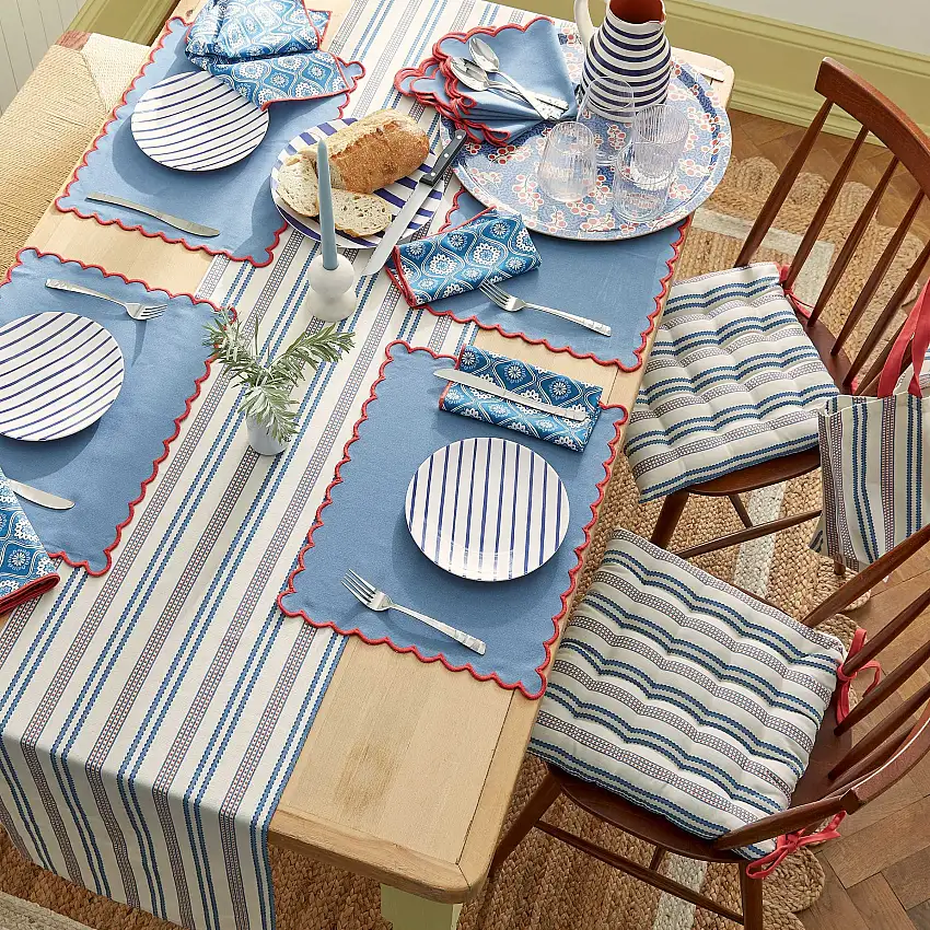 l_s_achill_table_top_lifestyle_shot_1-1