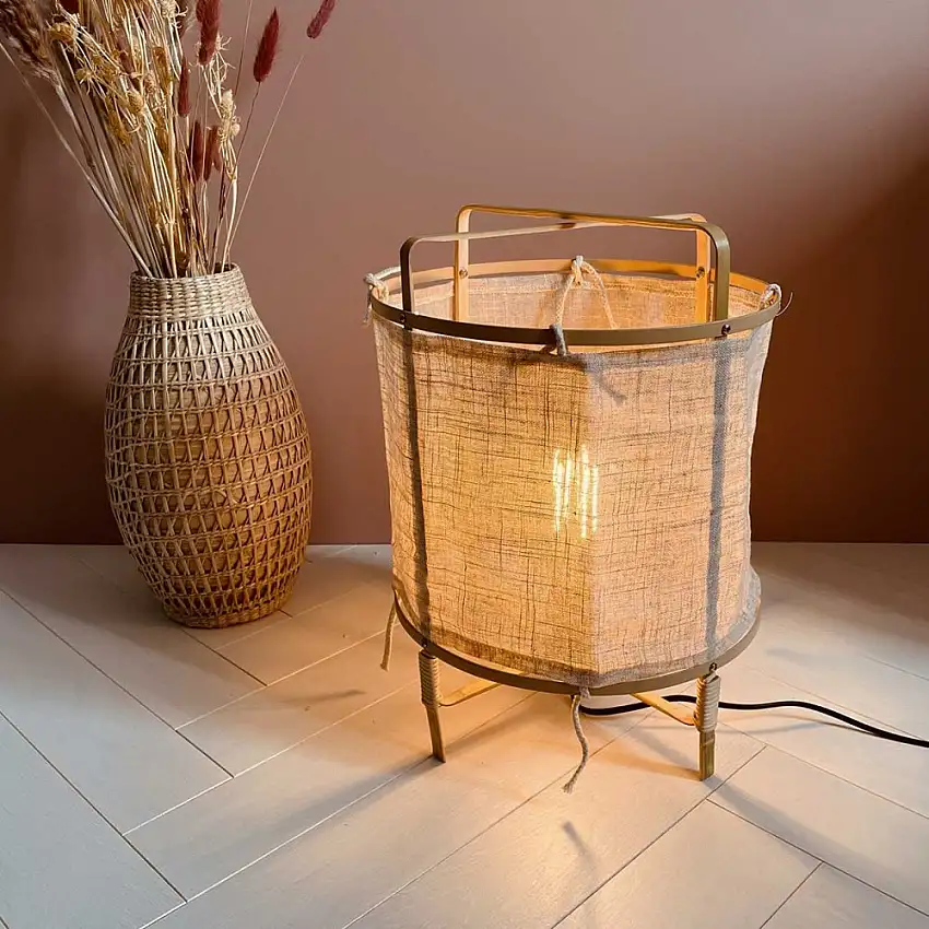 lampe-a-poser-goa-bambou-et-tissu-lin-ecru-1