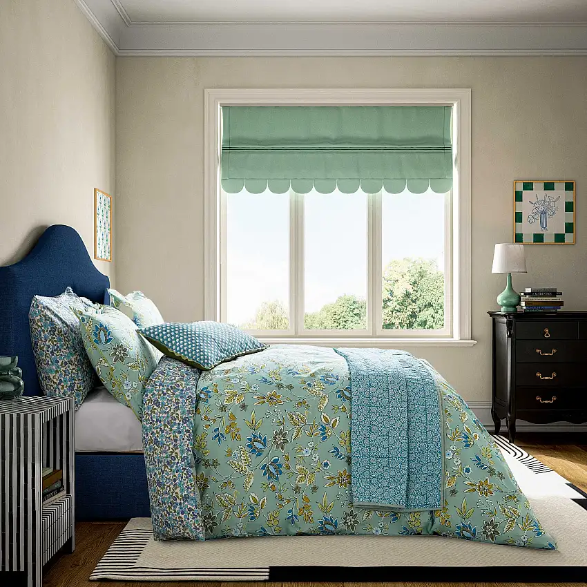 land_shore_bramble_main_hr_1-1