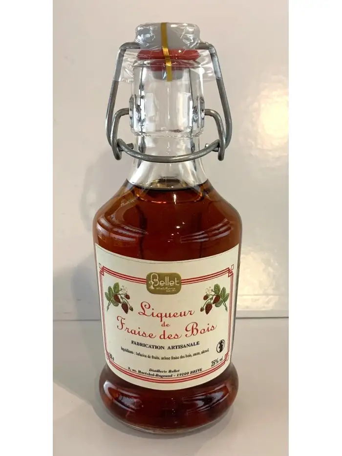 liqueur-de-fraise-des-bois-bellet-distillerie-1