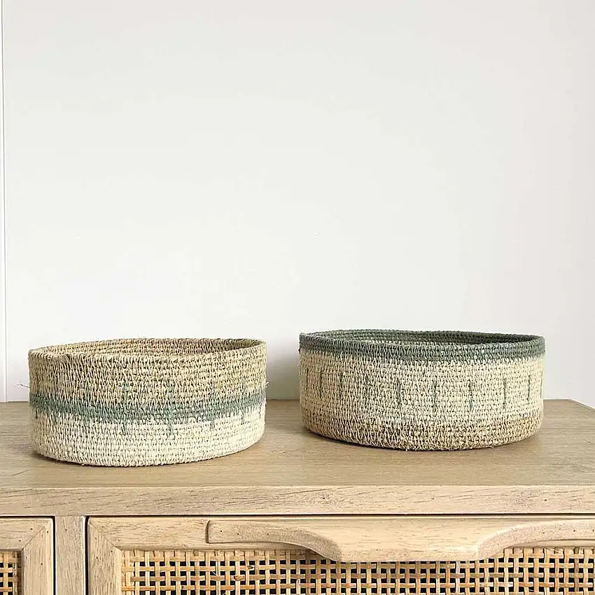 lot-de-2-paniers-a-suspendre-en-jonc-de-mer-2