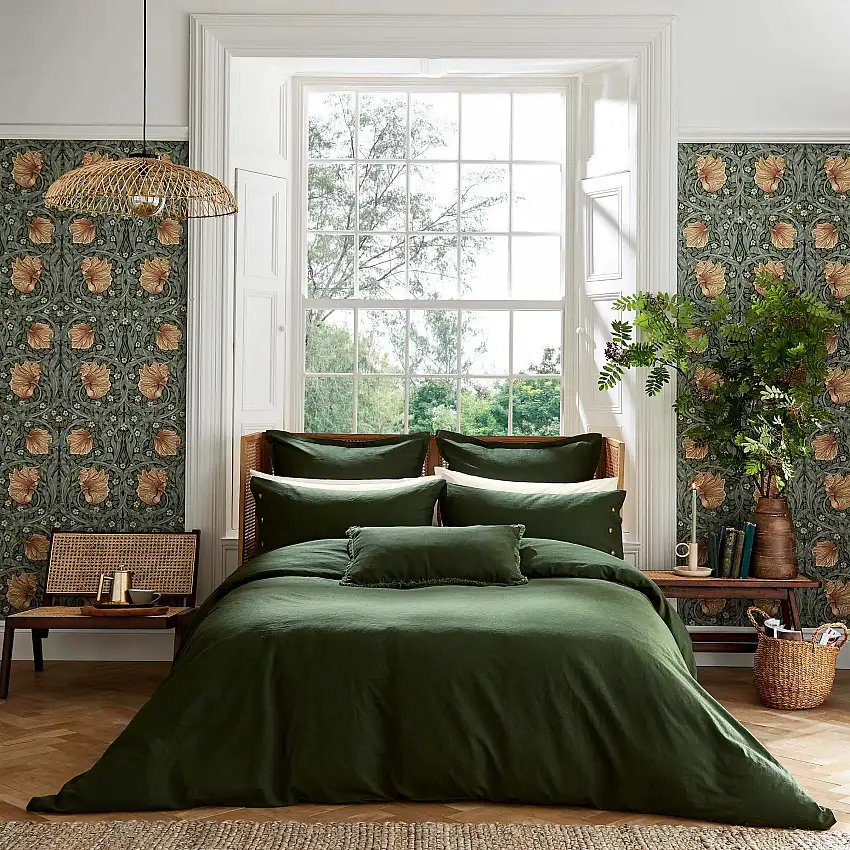 morris_co_linen_cotton_green_main_bed_hr_1-1