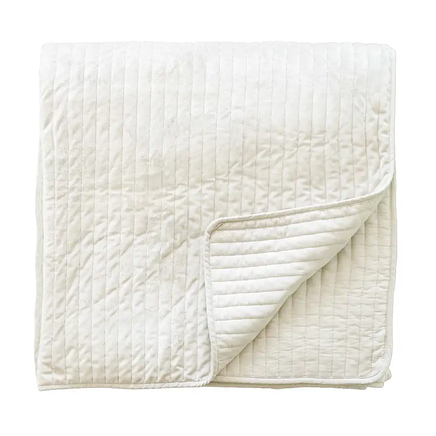 murmur_flynn_white_throw_co-1