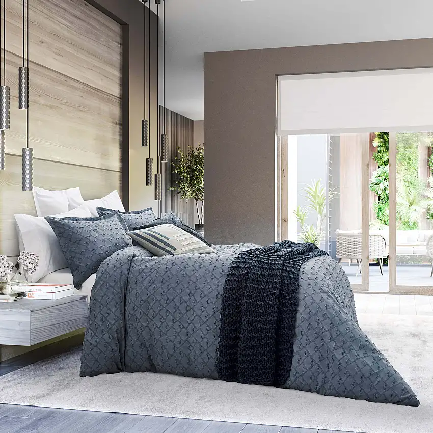 nalu_kona_main_bed_shot_hr_-1