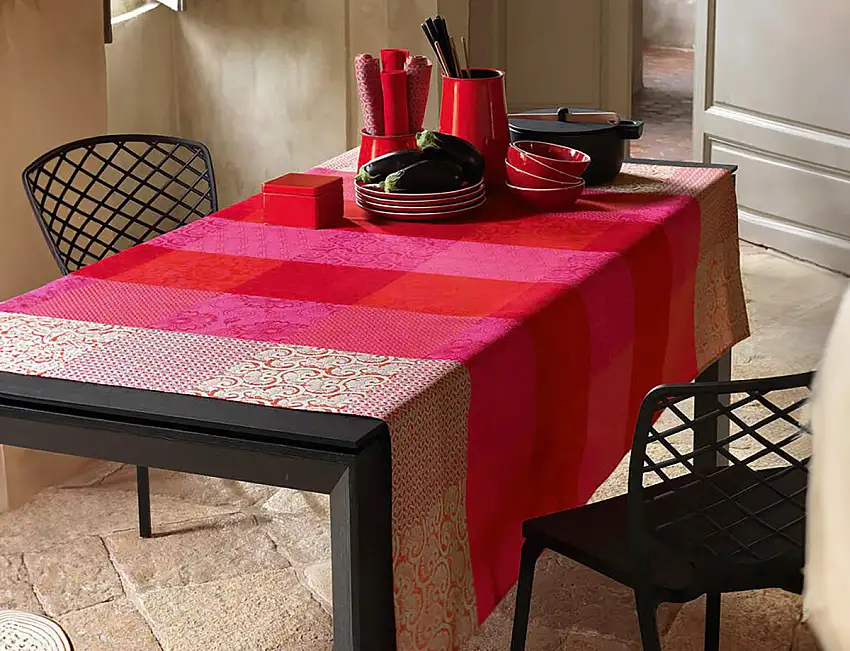 nappe-enduite_fleurs-de-kyoto_cerise_amb_1200x1200-1