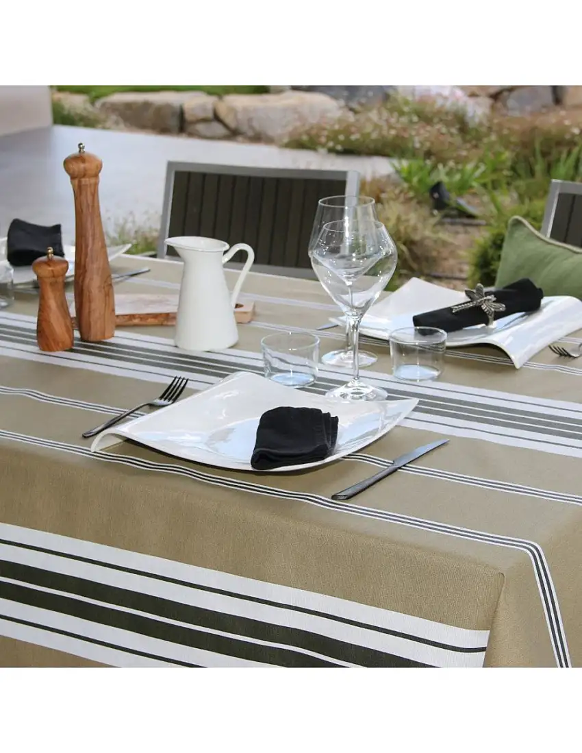 nappe-plastifie-st-malo-288432-1