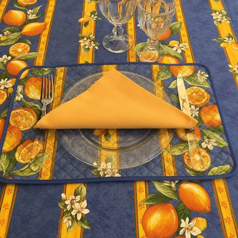 nappe-provencale-rectangulaire-en-coton-enduit-citrons-jaune-et-bleu-1