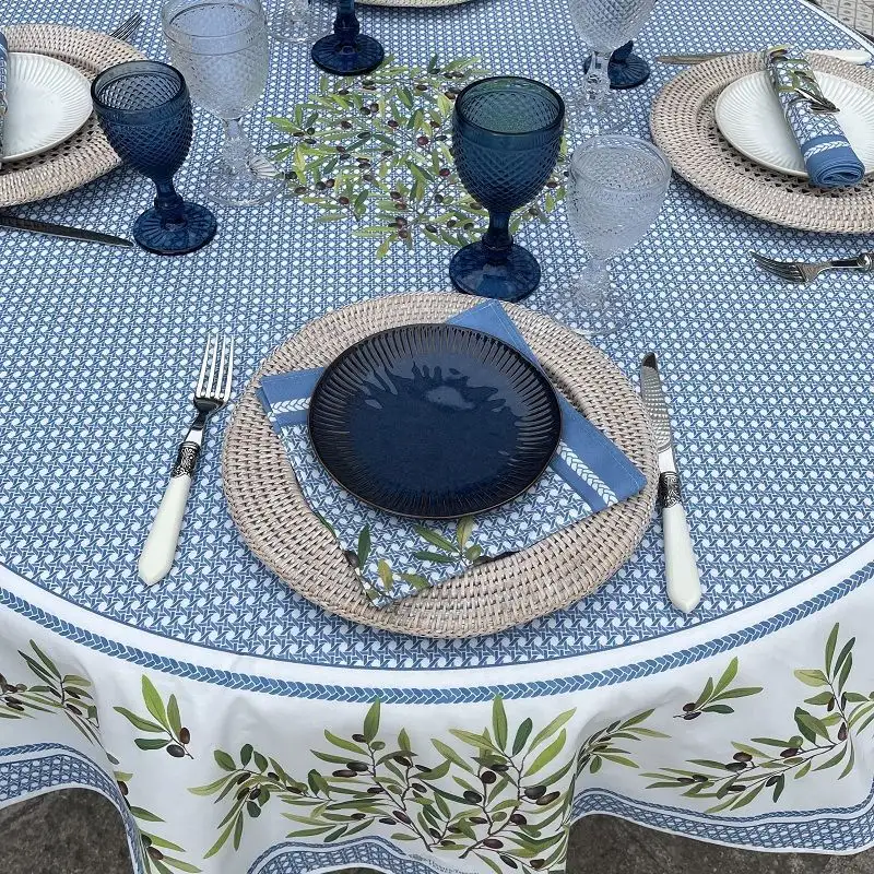 nappe-provencale-ronde-en-coton-nyons-ecru-et-bleu-tissus-toselli-1