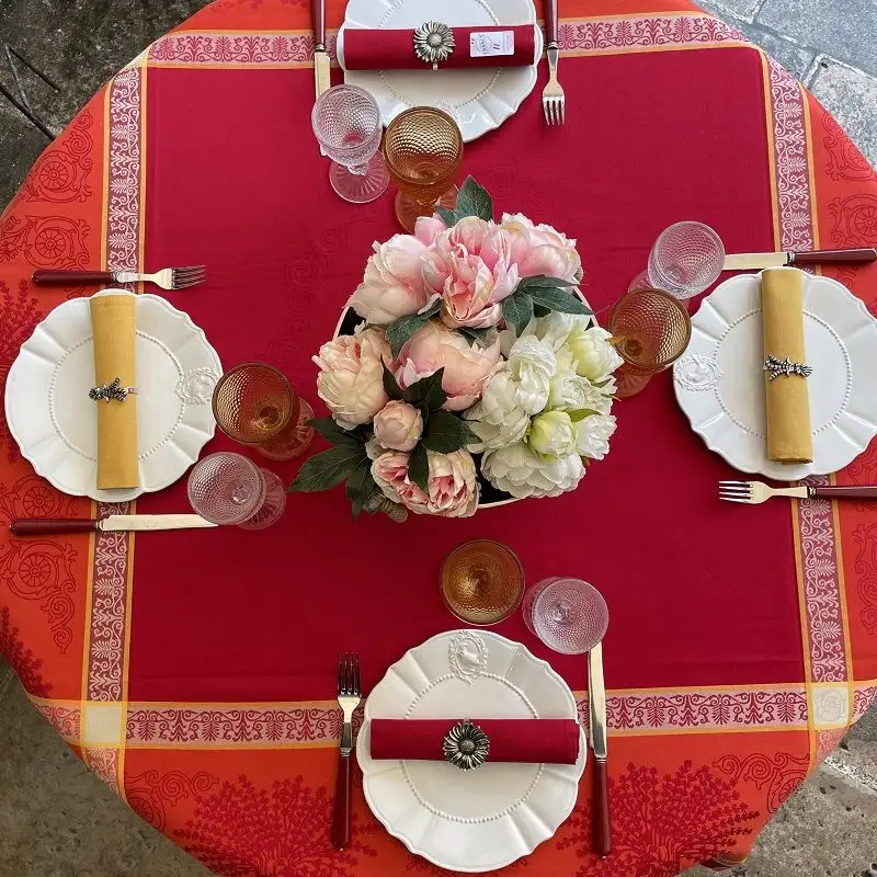 nappe-rectangulaire-sud-etoffe-jacquard-polyester-lavandiere-rouge-et-orange-1