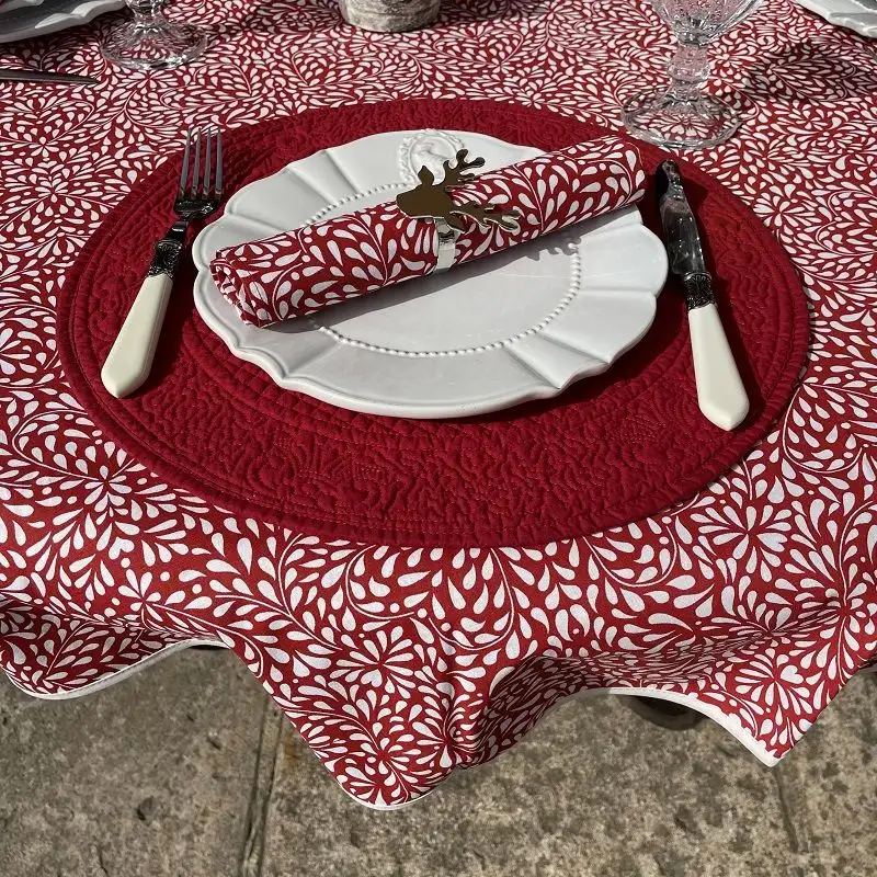 nappe-ronde-en-coton-ondine-rouge-et-blanche-tissus-toselli-1