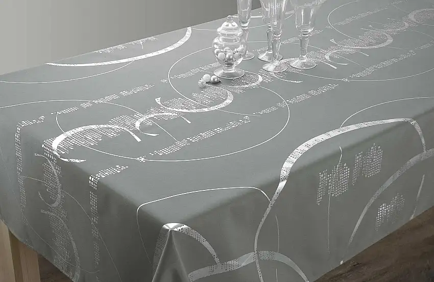 nappe-shiny-rect-gris-clair-1
