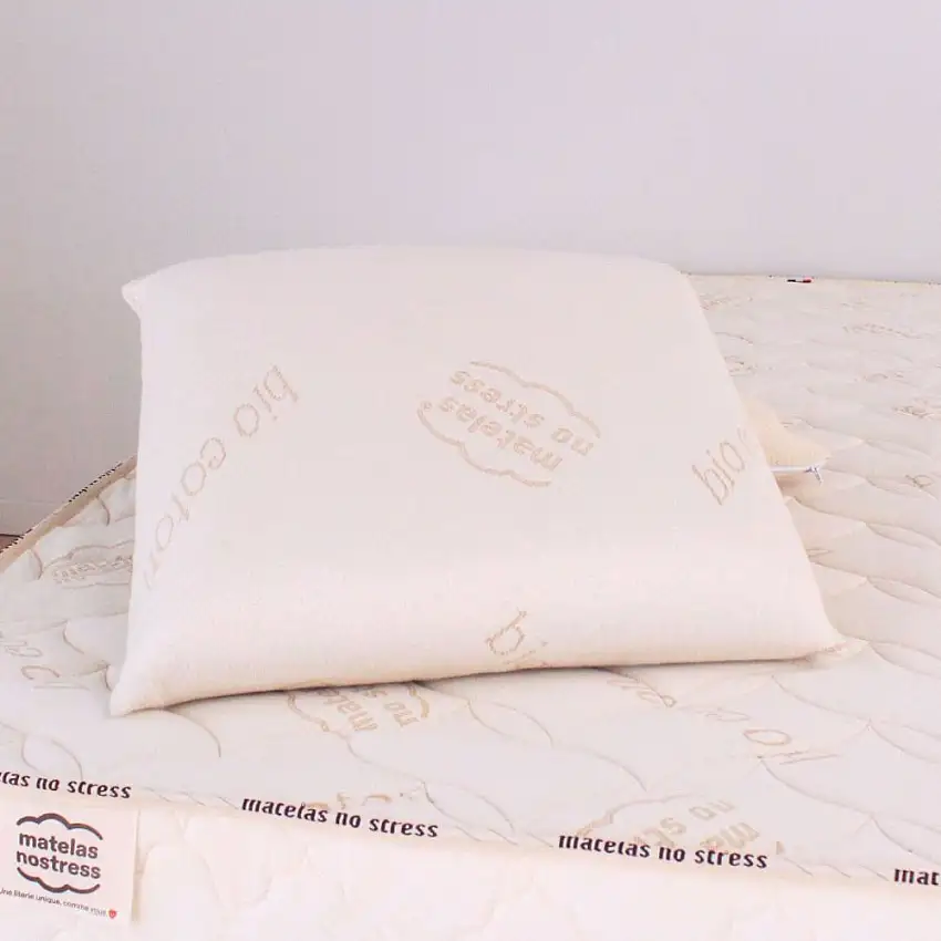 oreiller-memoire-de-forme-coton-60x60-2