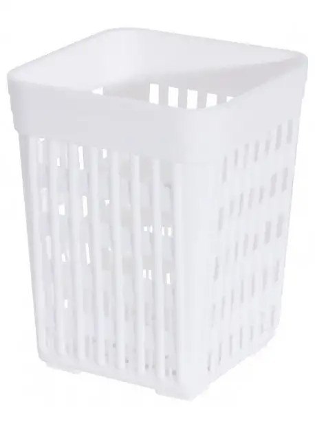 panier-a-couverts-carre-en-polyethylene-1