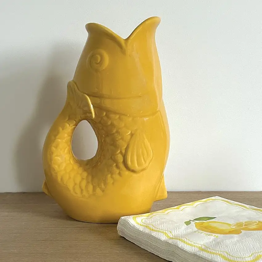 pichet-ou-vase-poisson-jaune-safran-glouglou-1