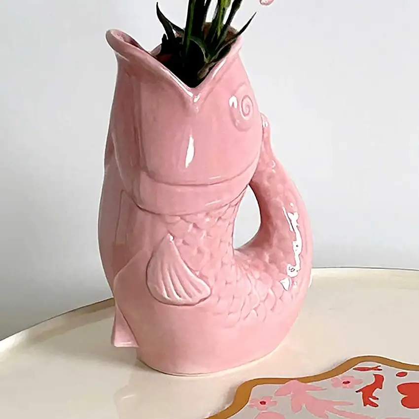 pichet-ou-vase-poisson-rose-glouglou-1