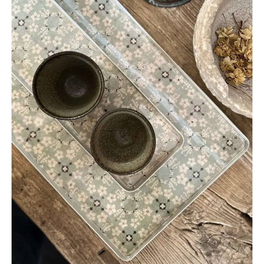 plateau-beija-flor-metal-emaille-motif-almond-2-tailles-1