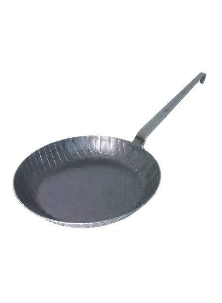 poele-a-frire-version-profonde-en-fer-forge-a-froid-1