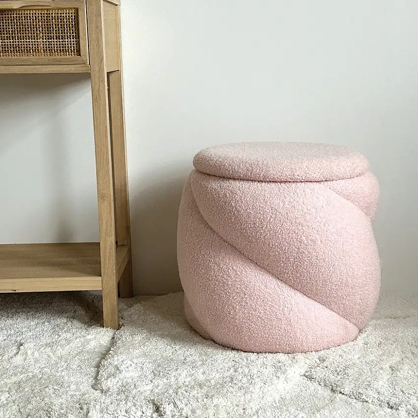 pouf-coffre-teddy-en-bouclette-rose-h44cm-1