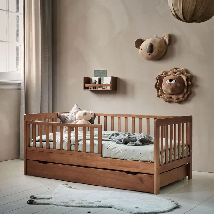 rangement-sous-lit-enfant-140x70-bois-noyer-petite-amelie_1-1