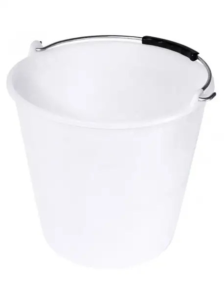 seau-en-plastique-1