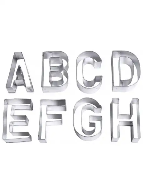 set-de-grands-emporte-pieces-alphabet-en-fer-blanc-1